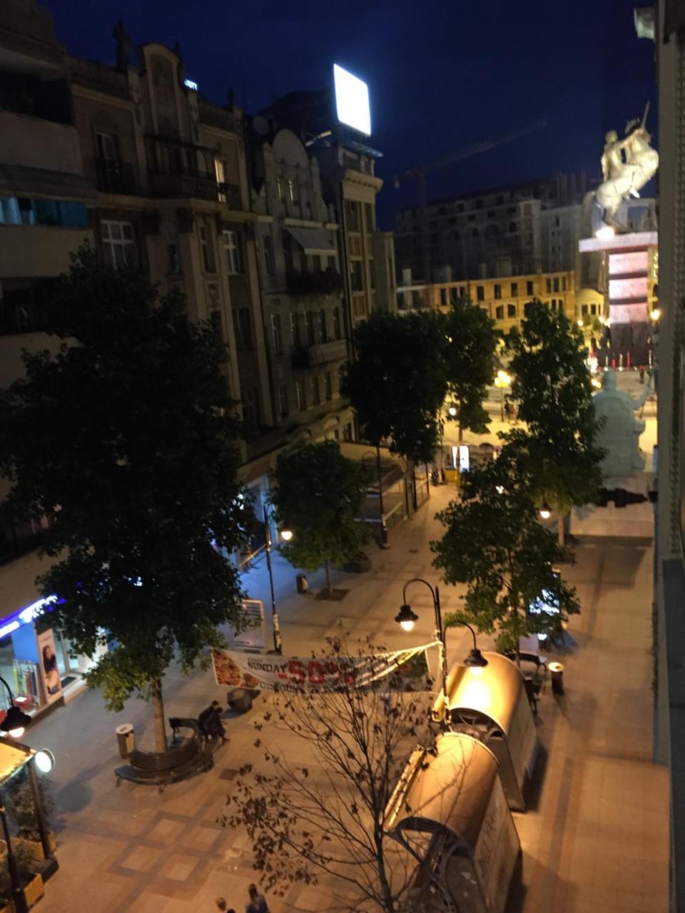 Arss Apartment Skopje Main Square المظهر الخارجي الصورة